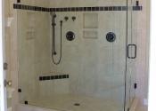 SHOWERDOOR1
